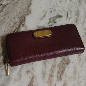 Marc By Marc Jacobs Zip-Around Leather Wallet